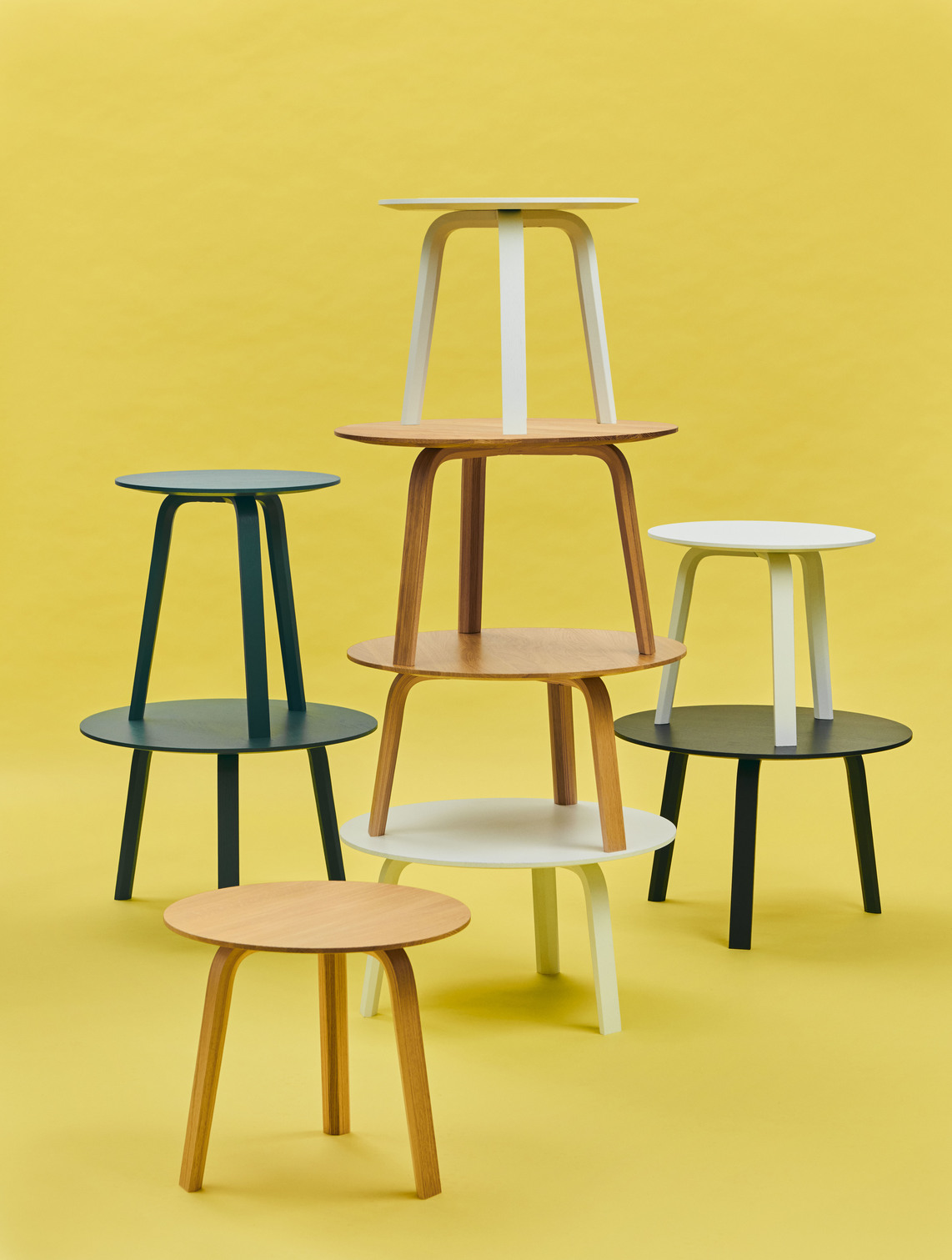 HAY / BELLA SIDE TABLE φ45 × H39 Bella Side Table, HAY | MillerKnoll